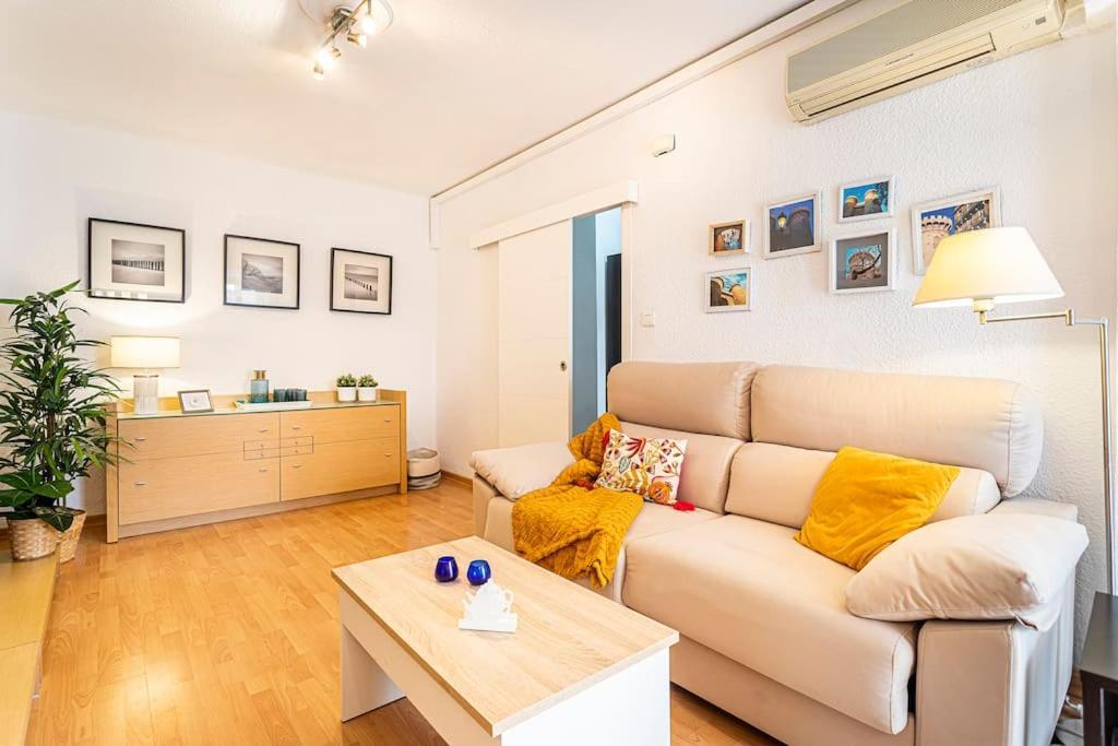 Precioso Piso Moderno: Terraza, A/C, Netflix, Wifi Daire Valensiya Dış mekan fotoğraf